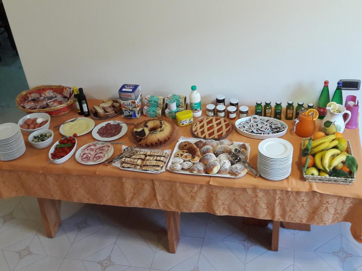 فيلا La Lobra Dependance ماسّا لوبْرينسِ المظهر الخارجي الصورة